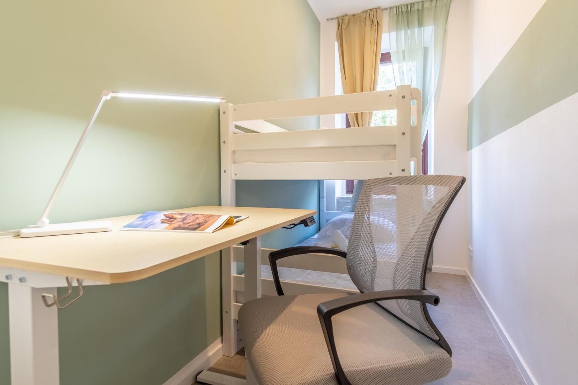 65 Zoll 4K Tv, Disney Plus, Soundbar, Kostenloser Kaffee, 5 Raeume Leipzig Exterior foto